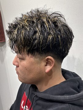 ハイプ(HYPE) 波巻き/メッシュ/スキンフェード/学割/白髪染め/縮毛矯正/韓国