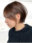 ハイライトカラーミルクティーベージュレイヤーカット