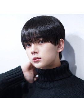 ナチュラル 渋谷(NATURAL) フェザーパーマ／スパイキーショート／［メンズ／渋谷］