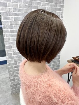 ノイ(Noy) 大人ショート