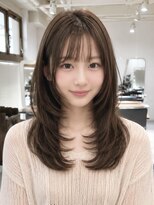 ネオリーブウリ 二子玉川店(Neolive uri) ダークパープルレイヤーカットミルクブラウン髪質改善