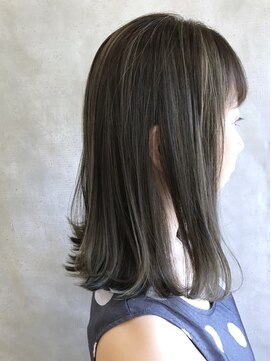 ムウ 難波(MOU) ハッシュカットフルバング似合わせカットレッドブラウン20代30代