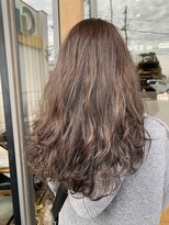 クルニエ(crenier)&nbsp;crenierで作るランダムウェーブロング●