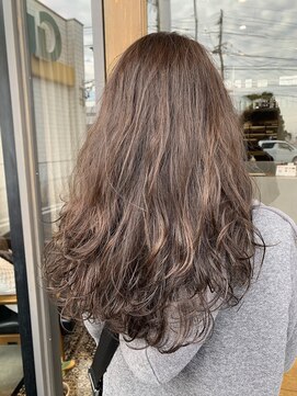 クルニエ(crenier) crenierで作るランダムウェーブロング●