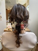 オルガ ヘアアンドメイク(Oluga hair&make)&nbsp;ドライフラワーアレンジ編み下ろし