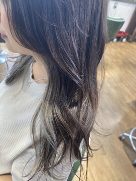 ヘッドクォーターズ(Head Quarters) ホワイトグレーのインナーカラー