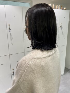 オーシャン(Ocean) ［Ocean Hair&Life 水田成美］地毛風ぶつ切りボブ/ロブ