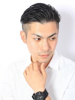 【平日21時まで】仕事終わりOK。こだわりを持った都会的な男性が集まるBARBERSHOP[眉毛カット/ヘッドスパ]