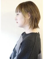 ガール(Girl)&nbsp;ショートウルフイエロー