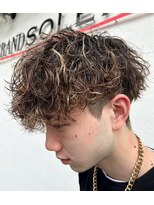 ブリランチン イワタ(Brilliantine Iwata)&nbsp;無造作波巻きパーマ