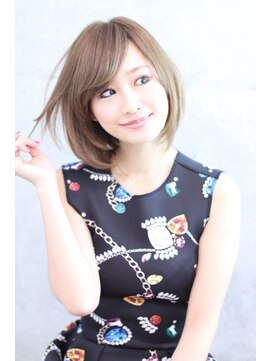 リル 西宮(LiL') 【LiL'西宮】小顔斜めバング_クラシカル_ことりベージュ★