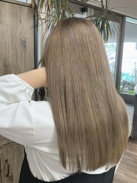 ヴィフ 大船(VIF) ウルフ/マチルダボブ/ピンクベージュ/インナーグレージュ/