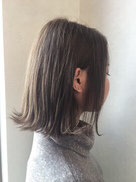 アレン 鳥取北店(ALLEN) 外ハネロブでおしゃれに伸ばしていきましょう!