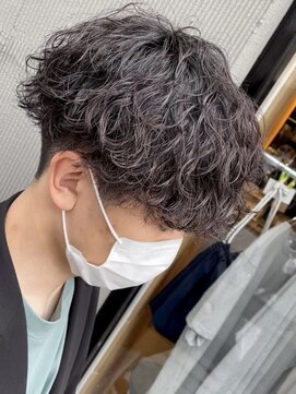 リット バイ フィフス 天文館店(Lit. by fifth) メンズパーマ波巻きパーマスパイラルパーマツイストパーマ鹿児島