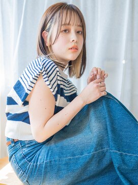 レゴ(REGO) 大人ガーリー#ダークアッシュミディアムレイヤーカット