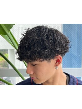 パーマでイメチェン♪《OLUOLU》ならどんなメンズパーマもお任せ◇なりたい雰囲気に合わせてご提案します◎