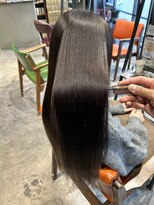 インス(ensue)&nbsp;20代30代40代トリートメント髪質改善ナチュラル透明感美肌