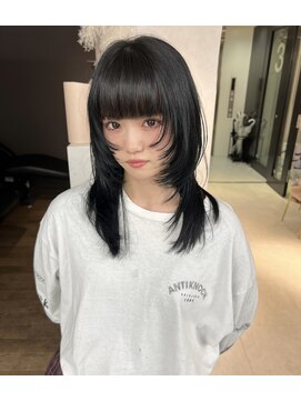 ユアーズヘア 新宿三丁目店(youres hair) ハッシュカット、ウルフカット、レイヤーカット