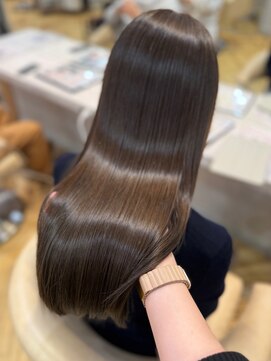 ロンド フィーユ(Lond fille) くびれヘア/顔周り/韓国/ボブ/レイヤーカット/前髪/カラー/銀座