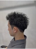 無造作スパイキーショートパーマ