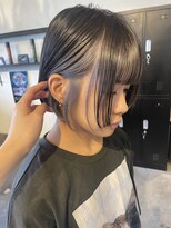 ムード マグ レーベル 南松本(MOOD Mag Label)&nbsp;夏のインナーカラー×ミニボブ◎ホワイトアッシュ