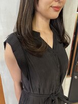 カールム(carlm) 髪がまとまらない、大人女性におすすめの艶感ミディアムレイヤー