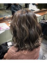 エイミー(Aimee) Aimee ナチュラルグレージュハイライト