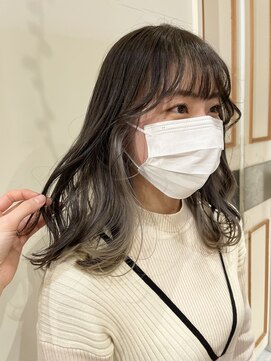 ネオリーブ クタ 町田店(Neolive kuta) インナーカラー×グレージュ【町田/町田駅】