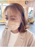 マロンベージュ