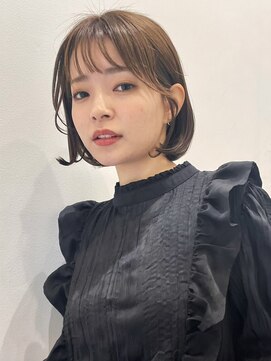 トルネード(TORNADO) 韓国風フェイスレイヤー小顔補正立体カット×ナチュラルボブt330