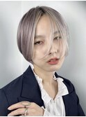 ホワイトカラートリプルカラーショートボブローライト