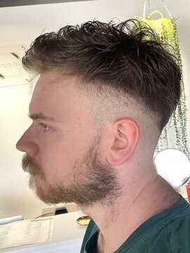 タノ(tano) メンズフェードカット