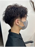 ツイストスパイラルパーマメンズマッシュ刈り上げ　奥東巧真