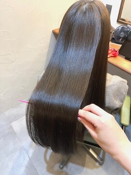 ミリッシュ 枚方店(mirish) 枚方、ヘアカラー、髪質改善、会話のいらない個室サロン