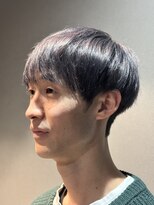 ライム(RHYME)&nbsp;シルバーヘア×マッシュ/10代/20代/刈り上げマッシュ