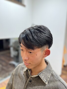 ビービードットコム/0084(BB.com/0084) BB.comのツーブロック