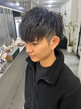 メンズサロン キング 枚方店(Men’s salon K!ng) 波巻きツイストスパイラルパーマ/フェザーパーマ/眉毛/メンズ
