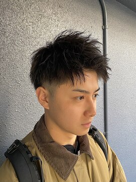 クオルヴィラ 立川北口(QOL villa) アップバングショート刈り上げスパイキー無造作ピンパーマ