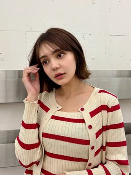 ヒュー 広島(HEW) くびれボブレイヤーカット大人かわいいブラウンヘア20代30代