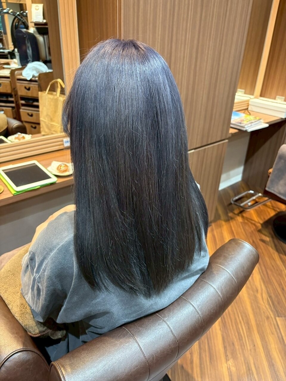 【荒場限定】カット＋新体験カラー＋選べるヘアケア　