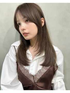 ナナローネス(nana loness) レイヤーカット　顔周りレイヤー　ロングレイヤー　韓国レイヤー