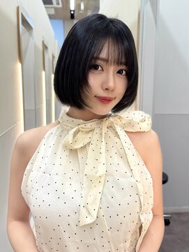 黒髪ボブ髪質改善縮毛矯正