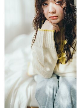 ニール(Neale.) 小顔ゆるふわパーマ12.26