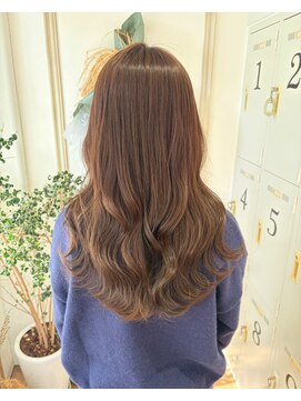 ベルタバイメルク(belta by merc.) 柔らかショコラベージュ3.4大人ガーリー