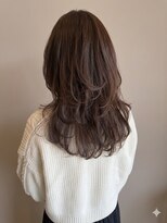フォリア 吹田(Foria) ◎30代女性に人気のミディアムレイヤーカット