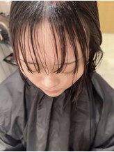 髪のうねり、前髪が割れやすい方必見！各都道府県5サロンまでしか取り扱えない【毛穴改善トリートメント】