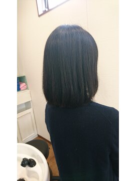 フィカス(Ficus) プリティなストレートスタイル