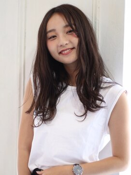 テラス 銀座(terrace) 抜け感たっぷりロングスタイル