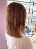 鎖骨レングス切りっぱなしボブ