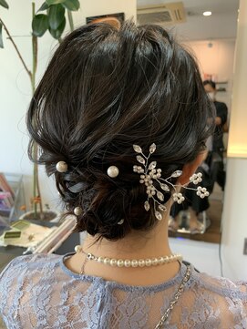 バグース(BAGUS) およばれヘアアレンジ